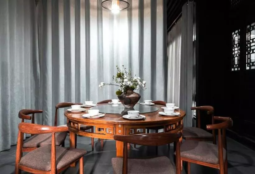 Hotelli Lijiang Gemmer