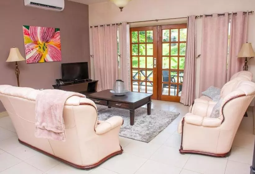 Mandela Court Suites Grenada