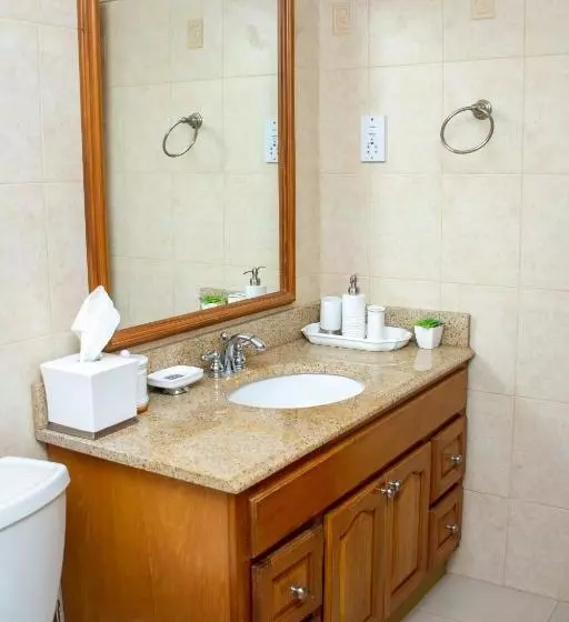 Mandela Court Suites Grenada