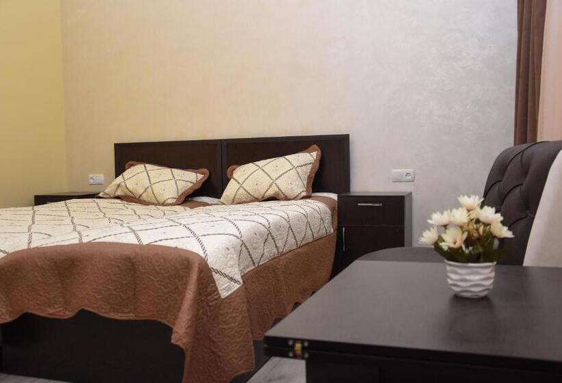 پانسیون Guesthouse Crown Of Tsaghkadzor