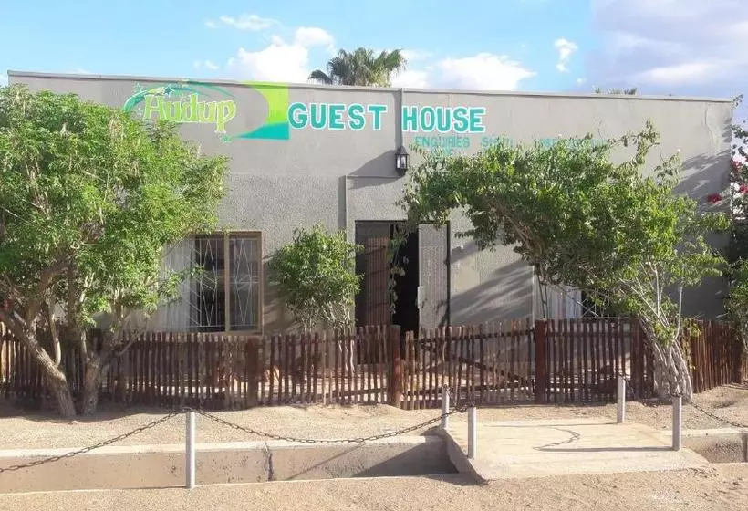 پانسیون Hudup Guesthouse