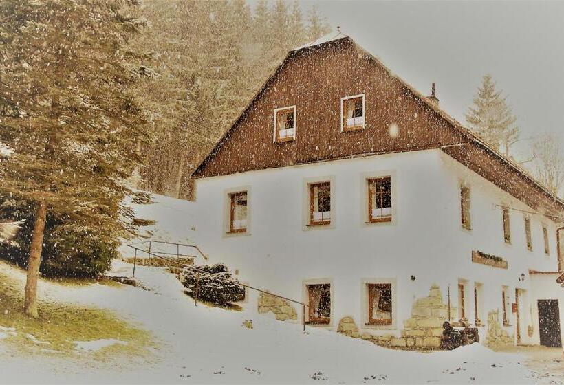 بنسيون Penzion čtyřlístek