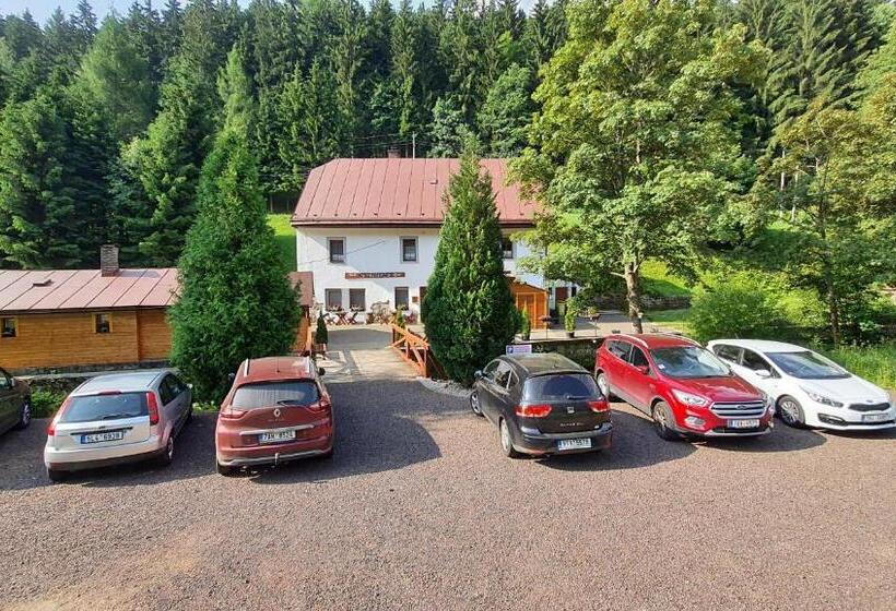 بنسيون Penzion čtyřlístek