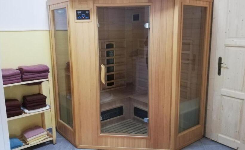 بنسيون Penzion čtyřlístek