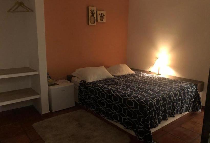 膳宿费 Pousada Kai