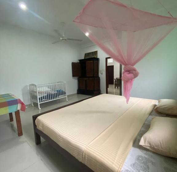 Pension Araliya Suite Inn