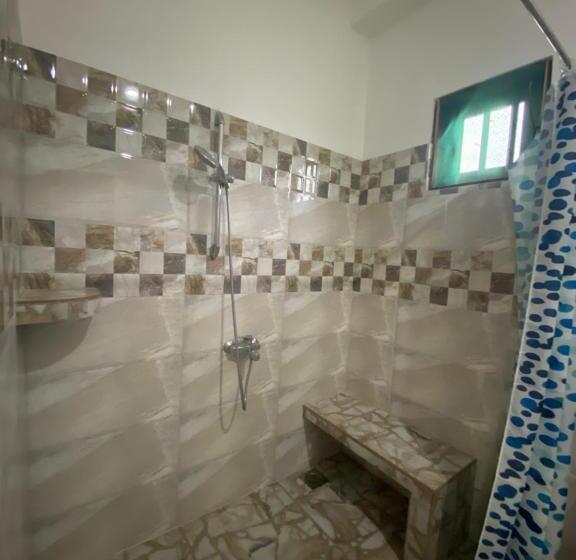 Pension Araliya Suite Inn