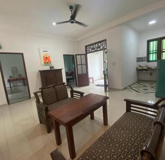 Pension Araliya Suite Inn