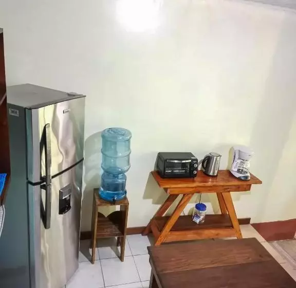 پانسیون Casita Happy Feet And Tours Corcovado
