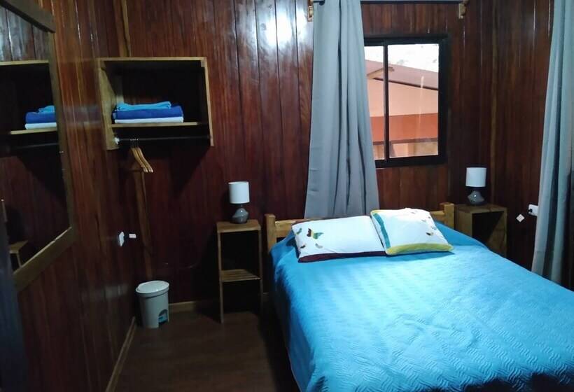 پانسیون Casita Happy Feet And Tours Corcovado