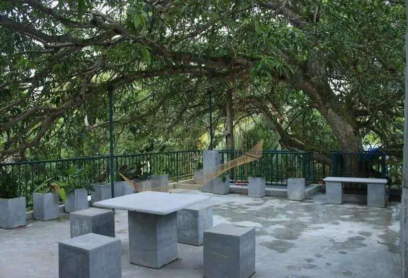 Majatalo Villa Mango Tree
