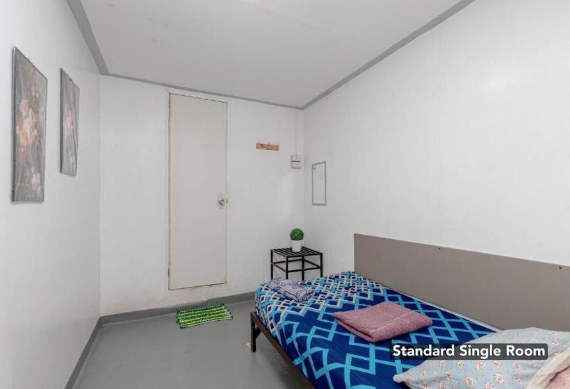 호스텔 Zen Rooms Rh Inn