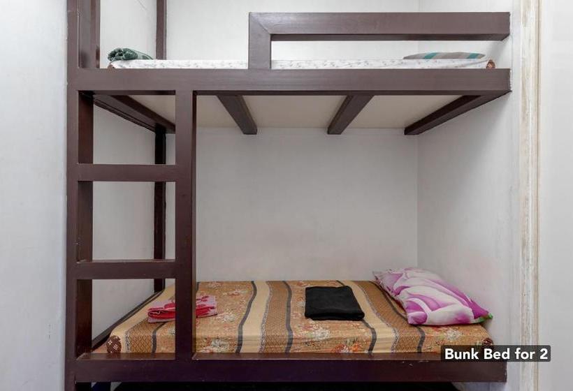 호스텔 Zen Rooms Rh Inn