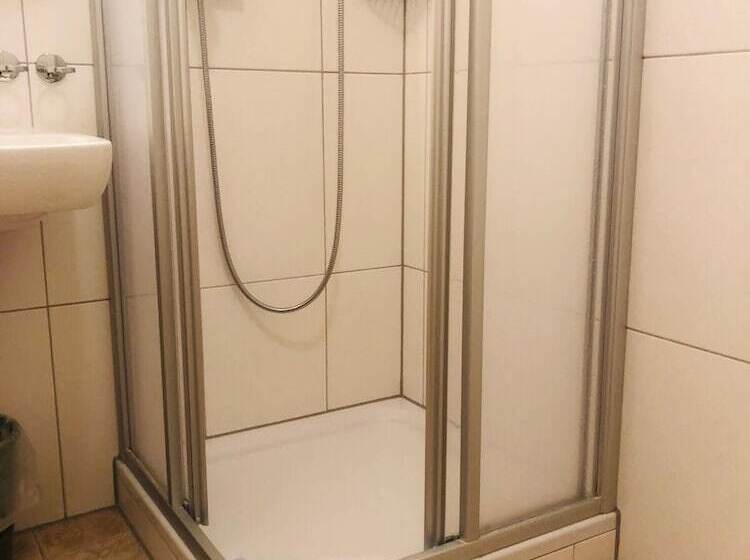 پانسیون Garni Appartement Collina