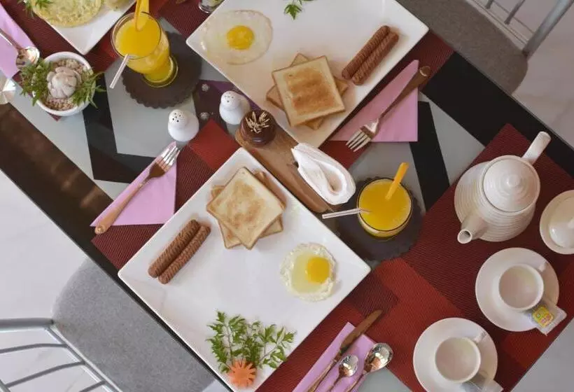 پانسیون Noomuraka Inn