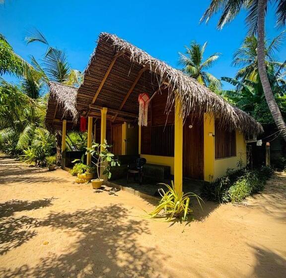 Пансион Pearl Inn Green