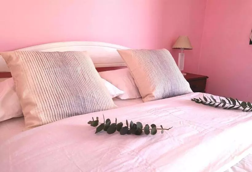 Majatalo Hostel De Campo La Providencia