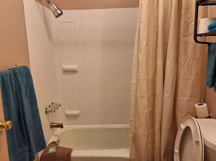 Motelli Rest Stop 6 Inn