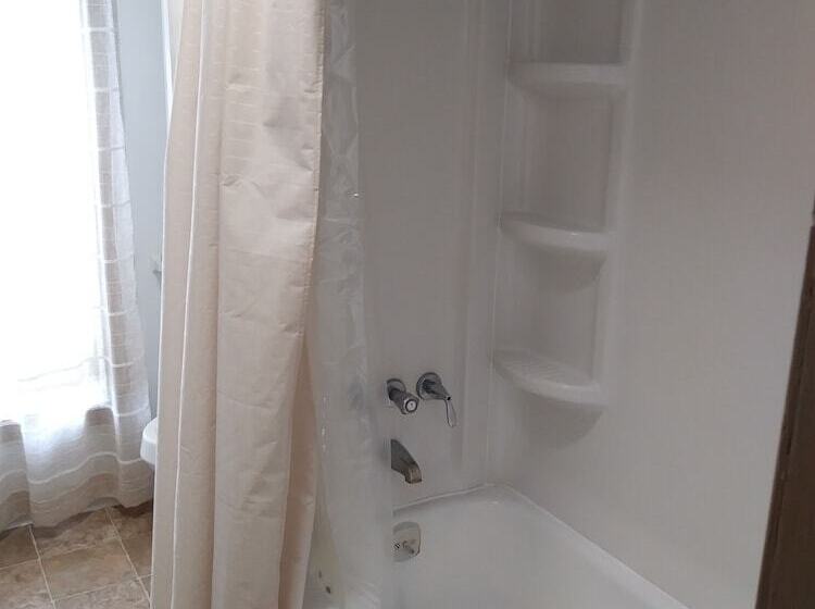 Motel Rest Stop 6 Inn