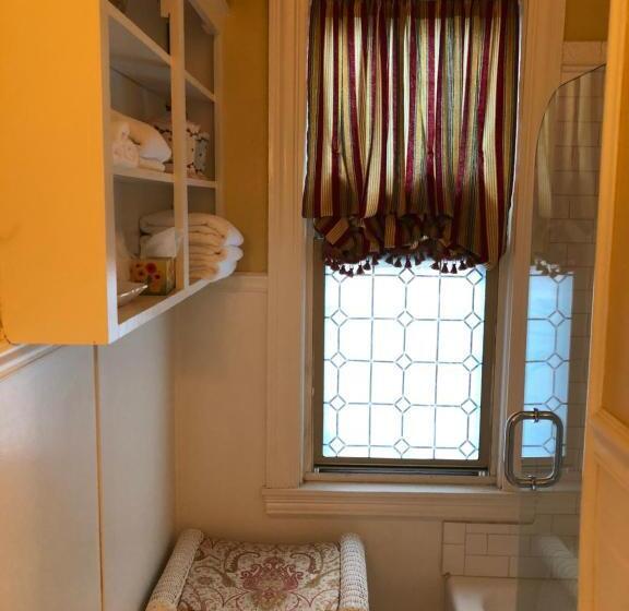 Penley House Bed & Breakfast