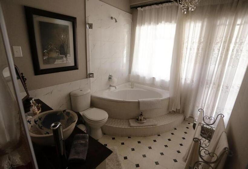 펜션 A La Maison Boutique Guesthouse