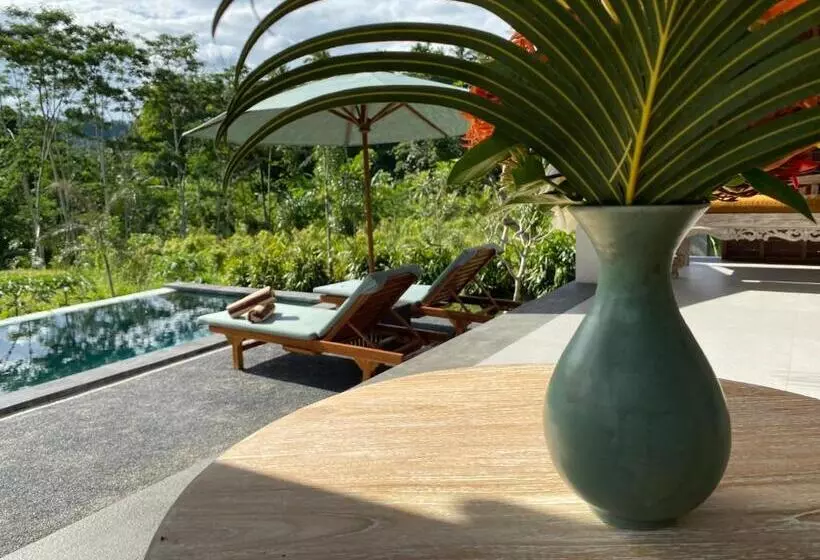 ペンション Alamdhari Resort And Spa