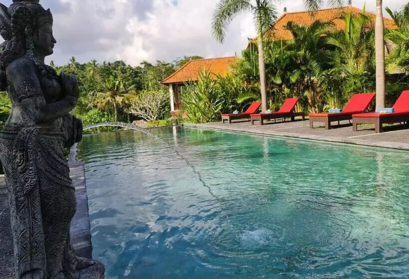 ペンション Alamdhari Resort And Spa