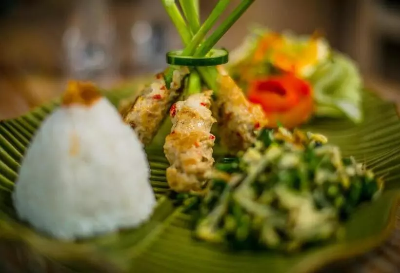 ペンション Alamdhari Resort And Spa