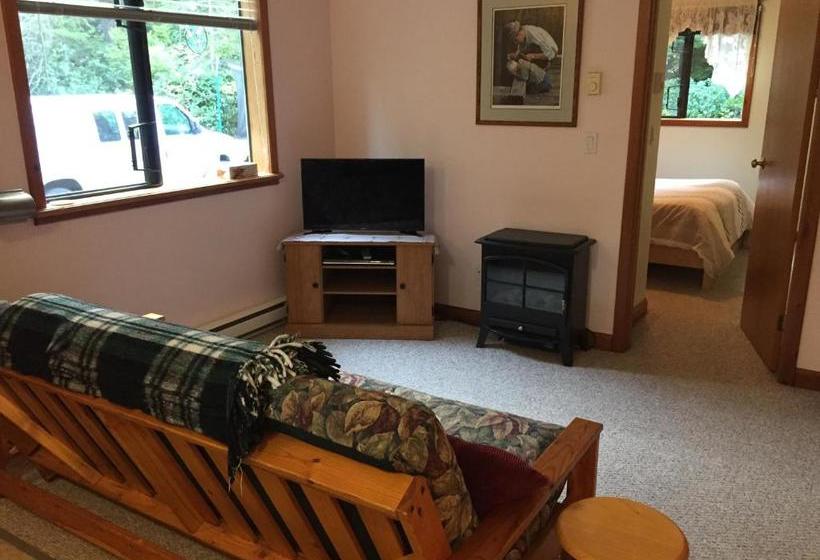 پانسیون Summerhill Guest House