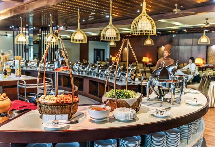 Vietsovpetro Ho Tram Beach Resort & Spa