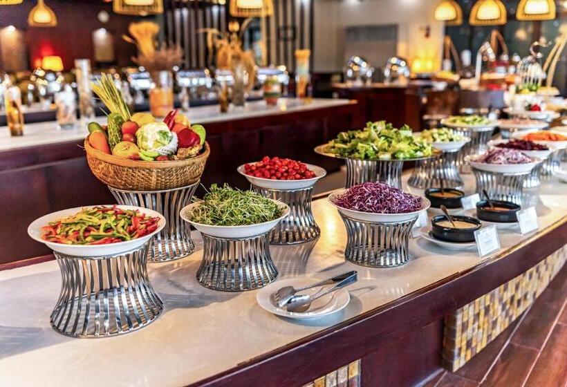 Vietsovpetro Ho Tram Beach Resort & Spa