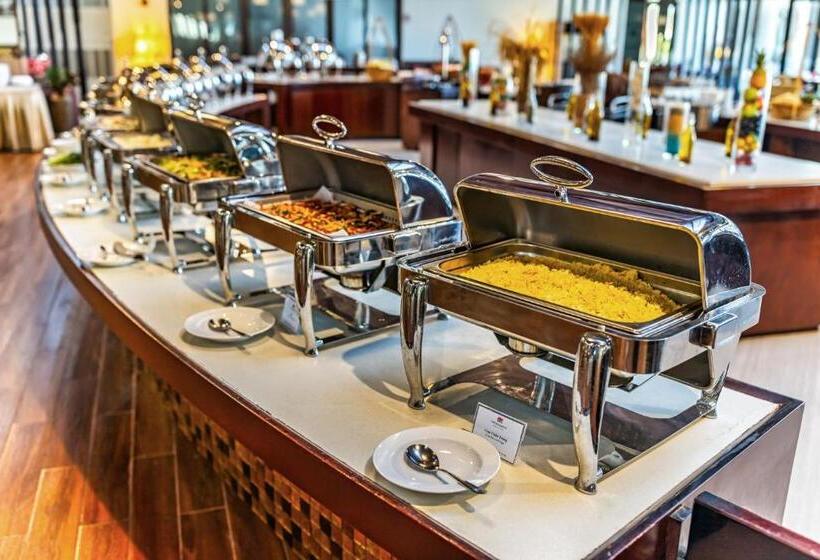 Vietsovpetro Ho Tram Beach Resort & Spa