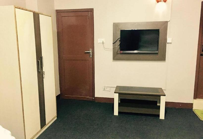 هاستل Club Orchid Inn