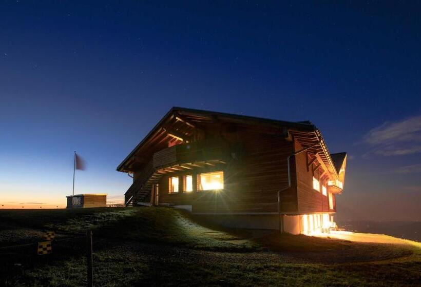 فندق صغير Gipfelrestaurant Fronalpstock