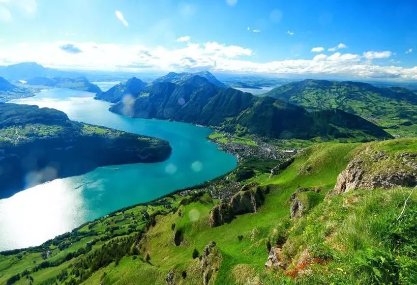 Retkeilymaja Gipfelrestaurant Fronalpstock