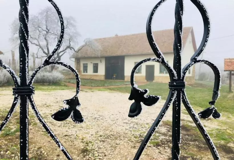 ペンション édenkert Vendégházak