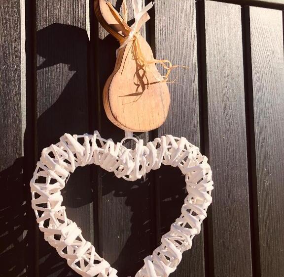 膳宿费 édenkert Vendégházak