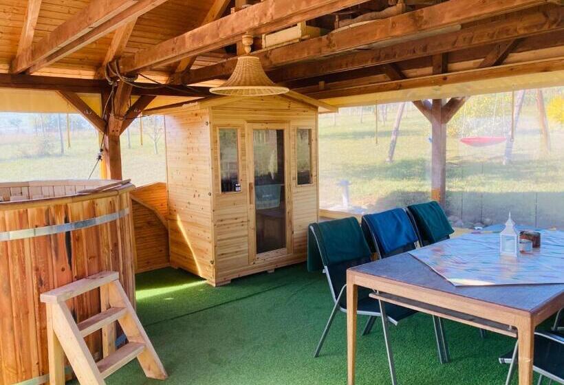 膳宿费 édenkert Vendégházak