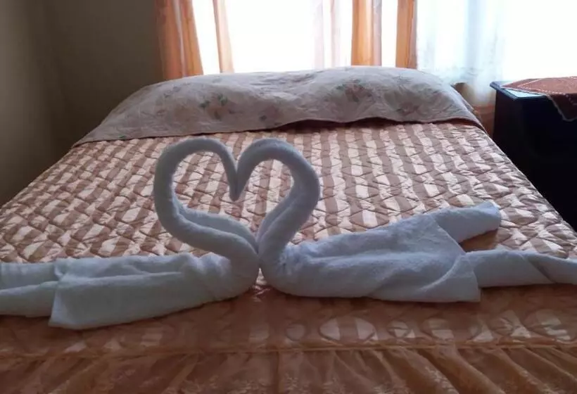 پانسیون Hostal Dorys Mar