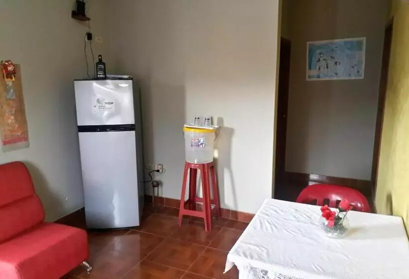 پانسیون Hostal Dorys Mar