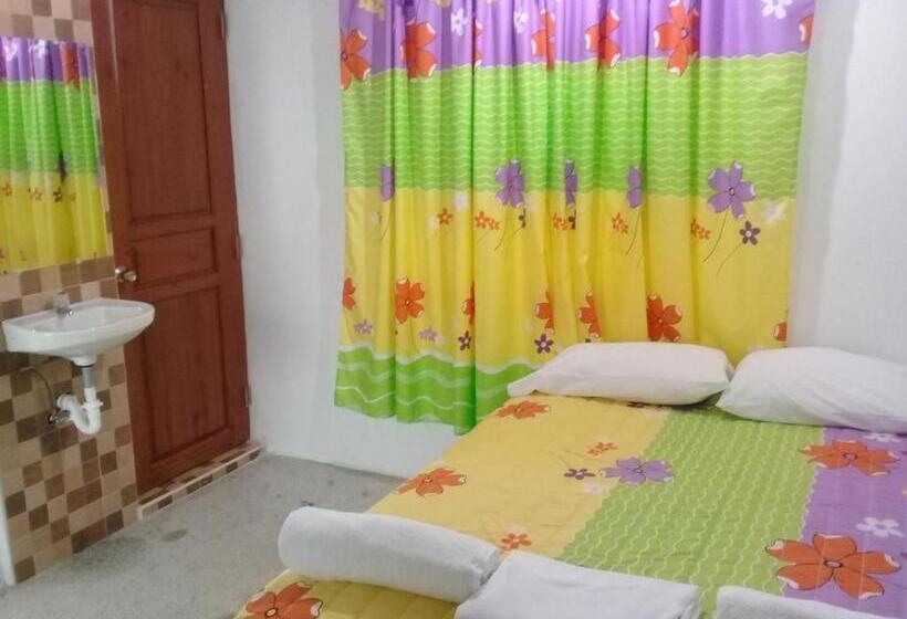 پانسیون Hostel Quintonido