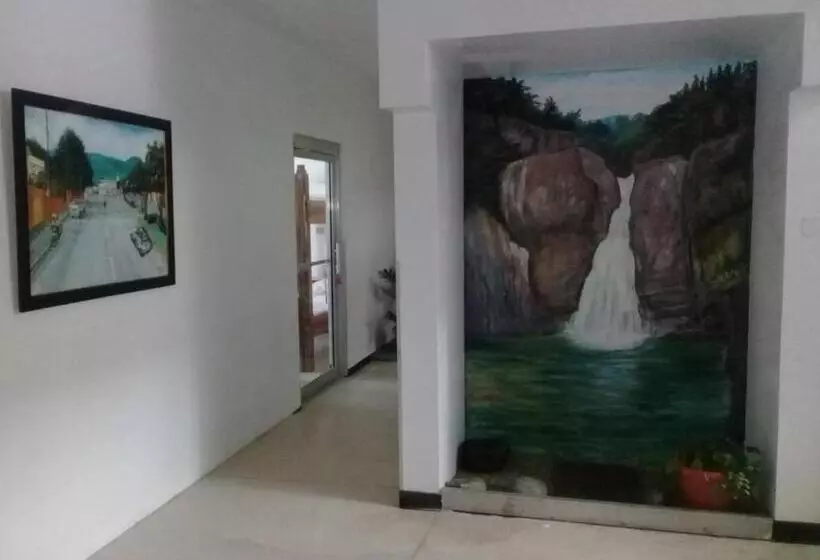 پانسیون Hostel Quintonido