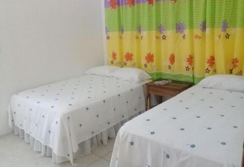 پانسیون Hostel Quintonido