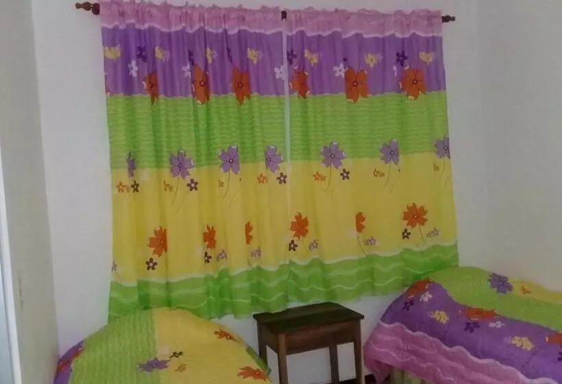 پانسیون Hostel Quintonido
