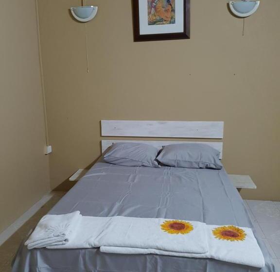 پانسیون Jn Sunflower Residence