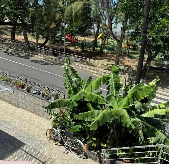 پانسیون Jn Sunflower Residence