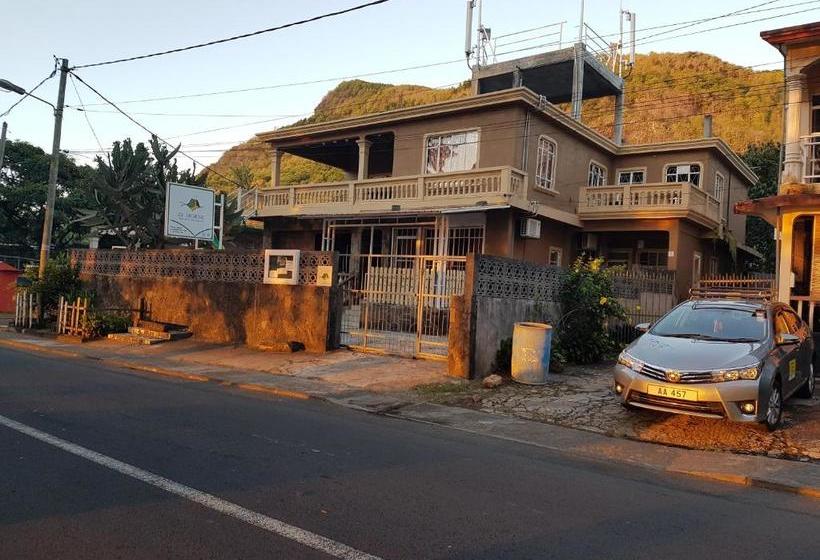 پانسیون Jn Sunflower Residence