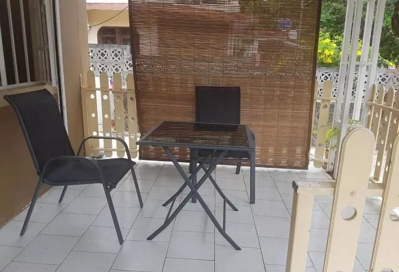 Majatalo Jn Sunflower Residence