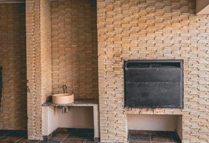 פנסיון Khutso Boutique