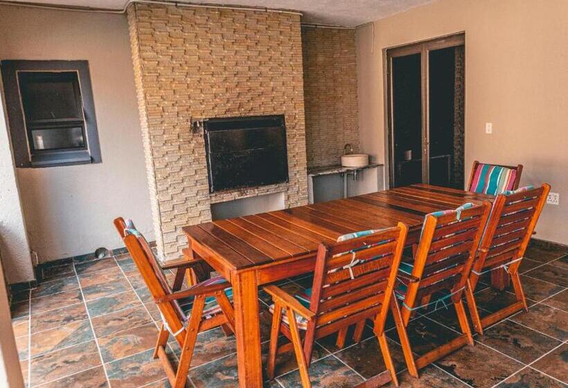 פנסיון Khutso Boutique